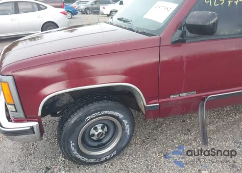 1994 GMC Sierra C1500 из США, поврежденный, VIN 1GTDC14Z2RZ530602